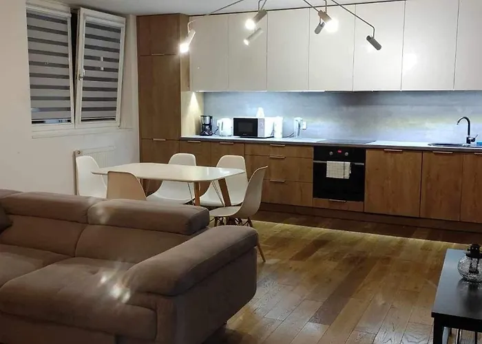 3D KOSCIUSZKI 19 Apartament